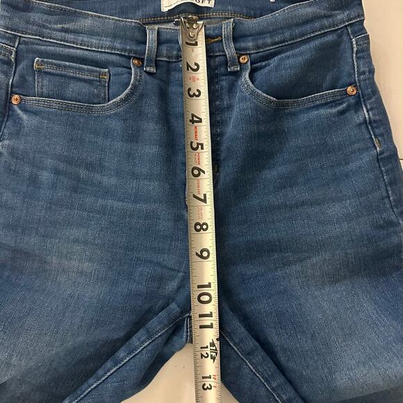 Ann Taylor LOFT Blue, Open Bottom Hems, Highwaist, Flared Jeans- 28/6 - Picture 10 of 10